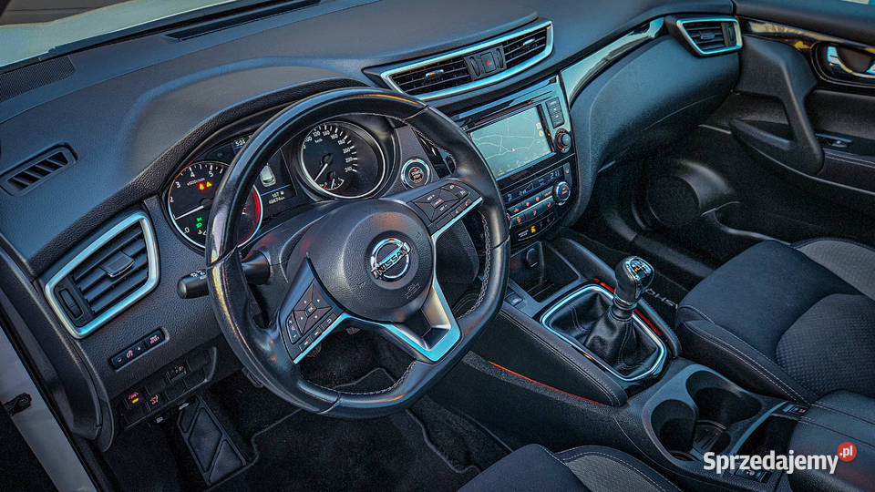 Bezwypadkowy Salon Polska Serwis ASO Piękny nieuszkodzony