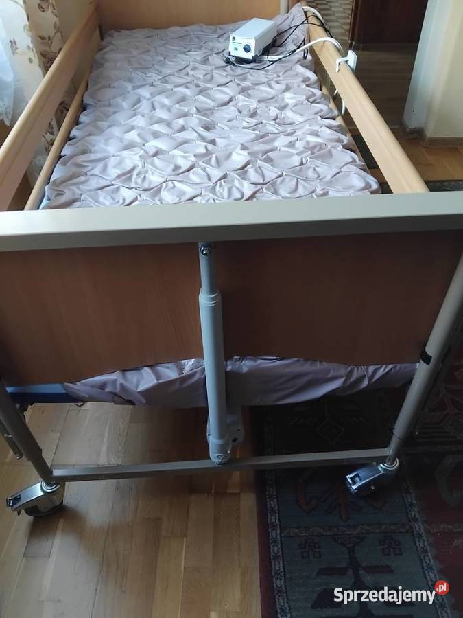 Łóżko rehabilitacyjne Vermeiren z materacem Oleśnica