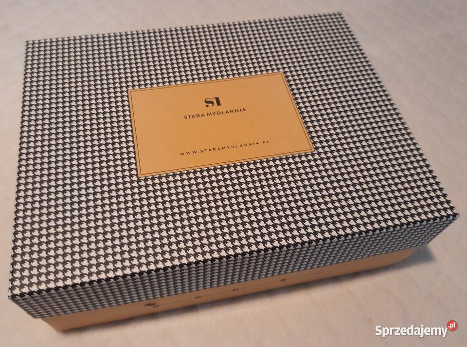 Pudełeczko z wypełnieniem dekoracyjnym wełna Czeladź