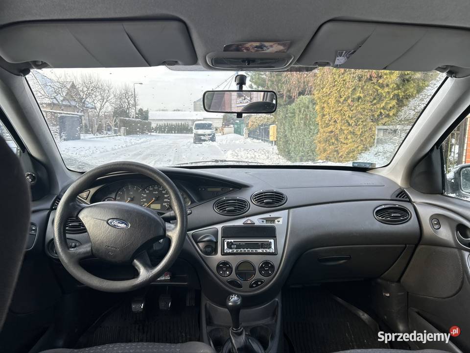 Ford Focus 16 zettec benzyna Salon 1 właściciel benzyna