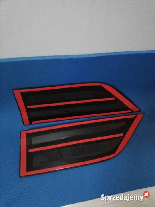 Suzuki Vitara 3 listwy boczne drzwi tył Listwy Sosnowiec sprzedam