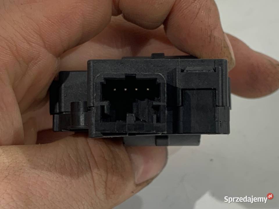 SILNIK NAGRZEWNICY MERCEDES T946104A GLE 1518