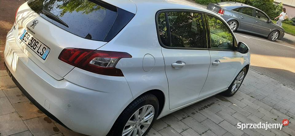 Peugeot 308 12 PureTech nieuszkodzony
