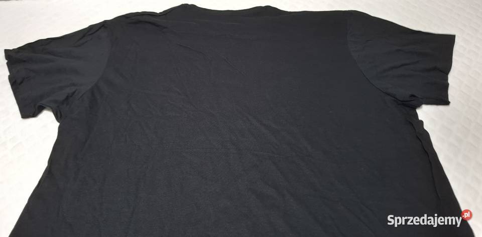 Koszulka krótki rękaw Tshirt czarna Amazon Roly