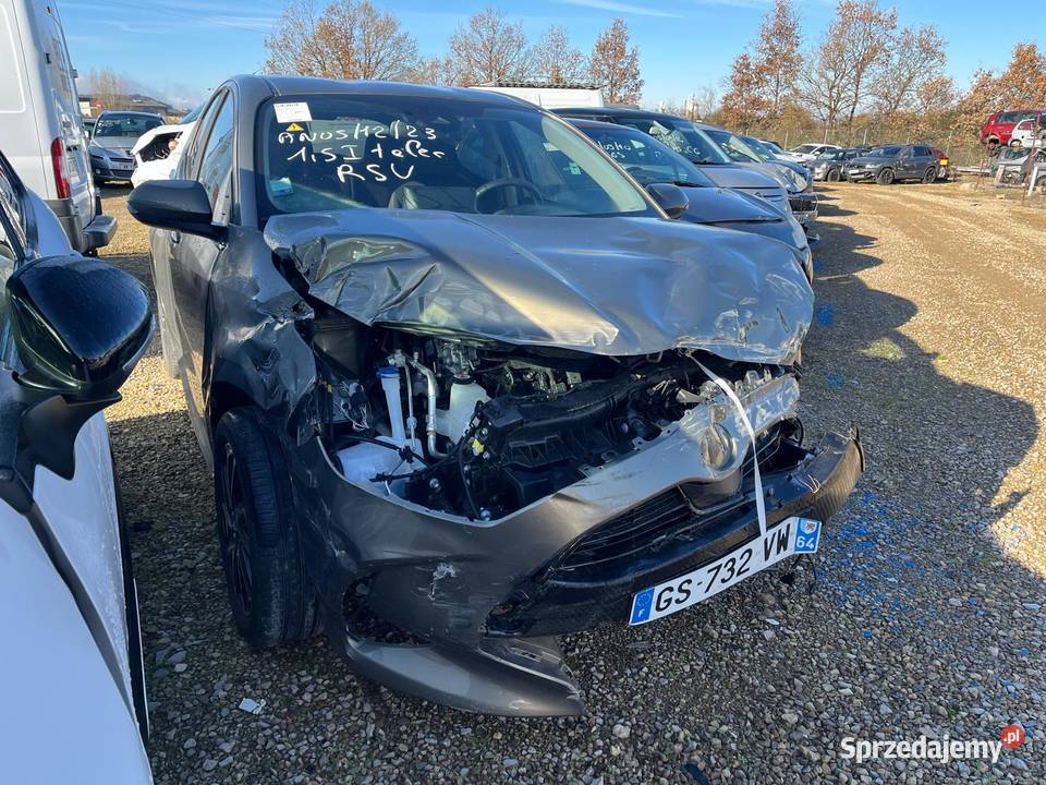 TOYOTA Yaris 15i Hybride 93 Design GS732 dolnośląskie Wrocław sprzedam