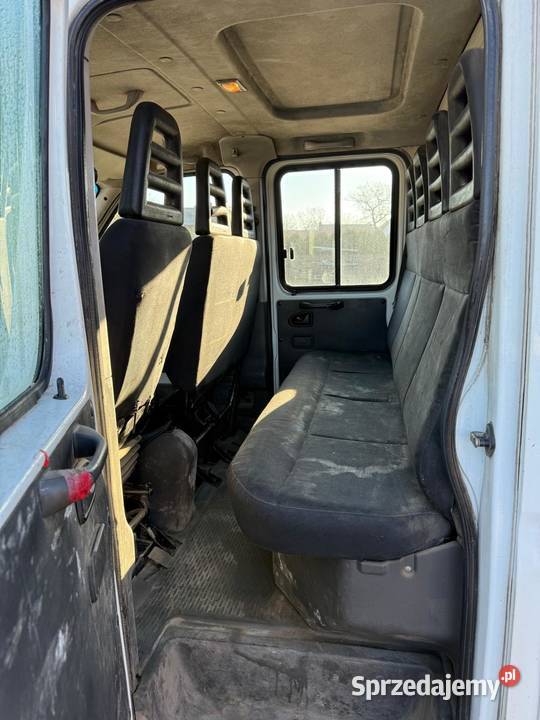 Iveco Daily 35C15 DOKA 7 Osób Wywrotka 30 Hak Samochody dostawcze dolnośląskie Wrocław