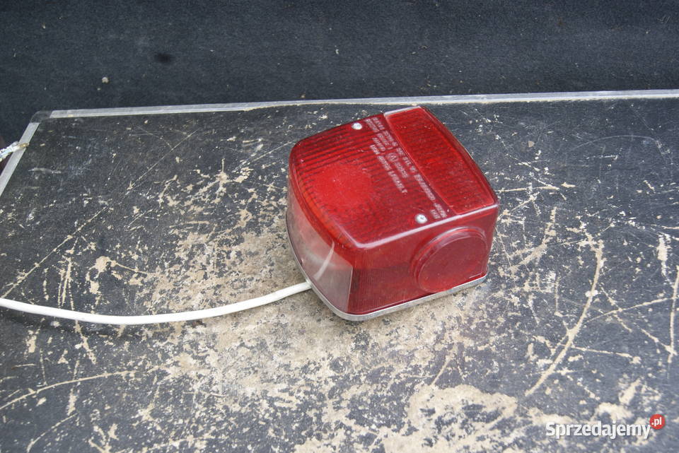 SUZUKI GN LAMPA TYŁ SUZUKI GN 400 GN 250 GN 125 Lampy tylne Rybnik