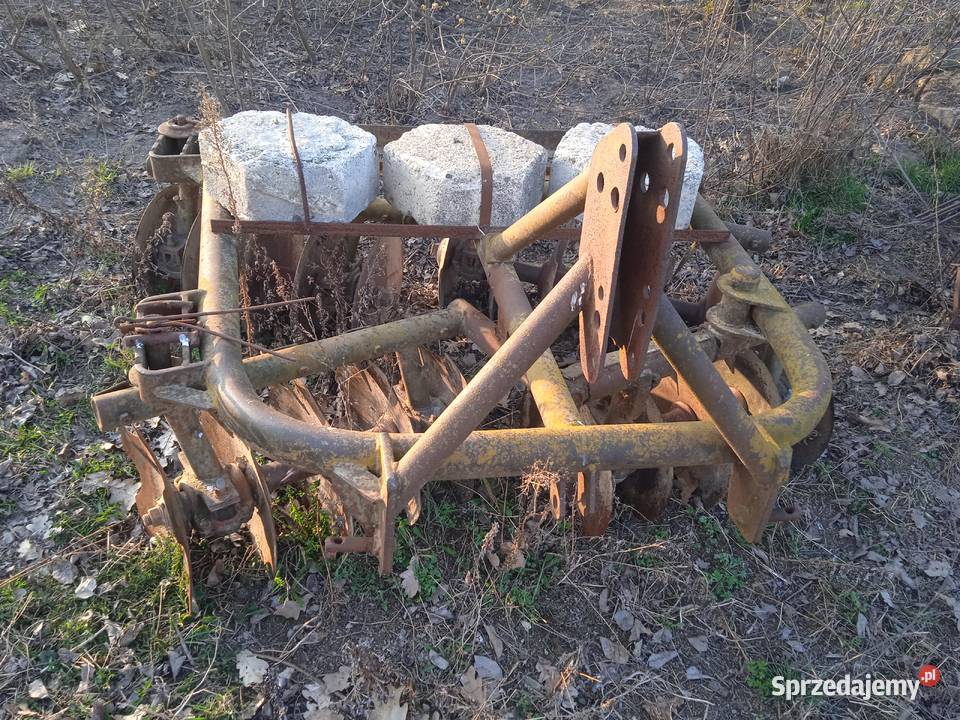 Sprzedam talerzówkę Piaski sprzedam