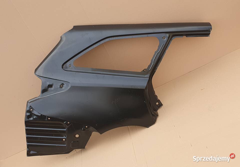 TOYOTA AURIS II KOMBI E18 BŁOTNIK PRAWY TYŁ sprzedam