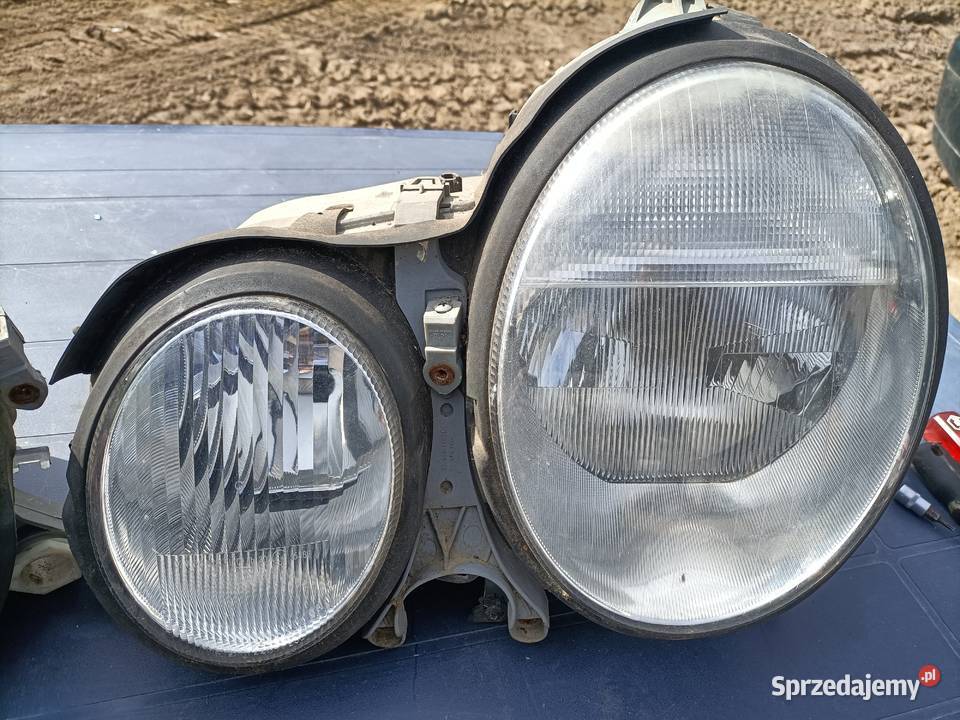 Lampa lampy przód przednie komplet halogenowe Kamień Pomorski