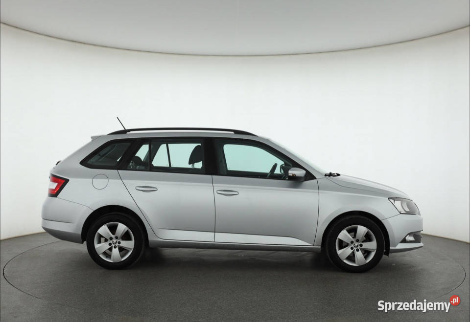 Skoda Fabia 12 TSI Piaseczno
