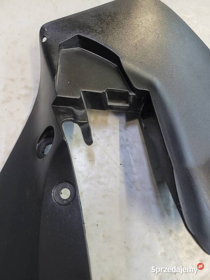 Honda VFR 1200 F 2012 wypełnienie owiewka prawa Nowy Tomyśl