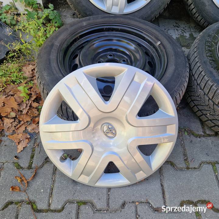 Opony zimowe z felgami stalowymi czujniki w sprzedam