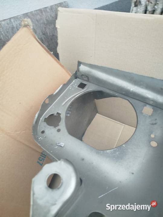 Fiat uno MK1 pas przedni Ryn