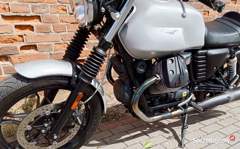 Moto guzzi v7 Stone 2013 r