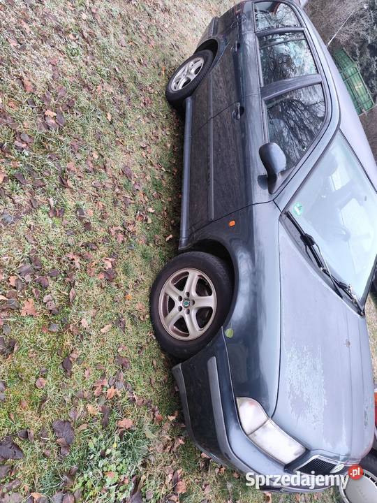 Skoda Octavia 16 benzyna 2000 Dąbie