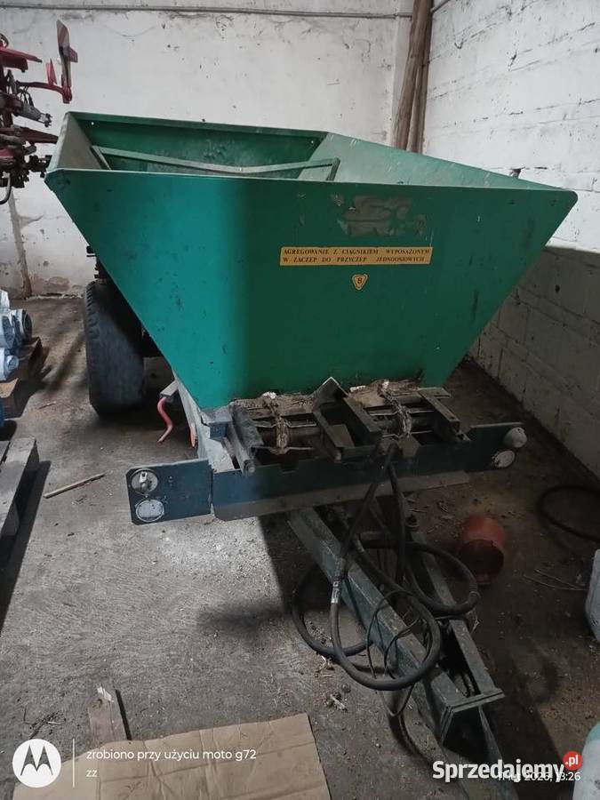 Piast do rozsiewania wapna Brzeg nieuszkodzony Żołędnica