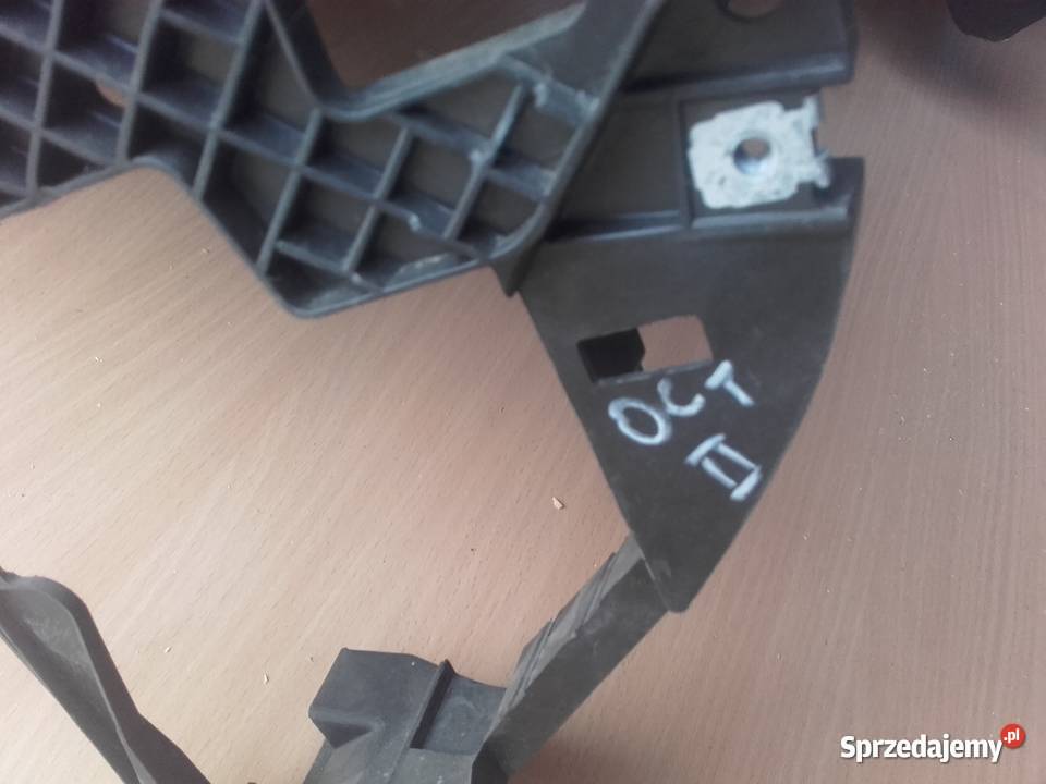 Skoda Octavia 2 deska rozdzielcza z poduszką