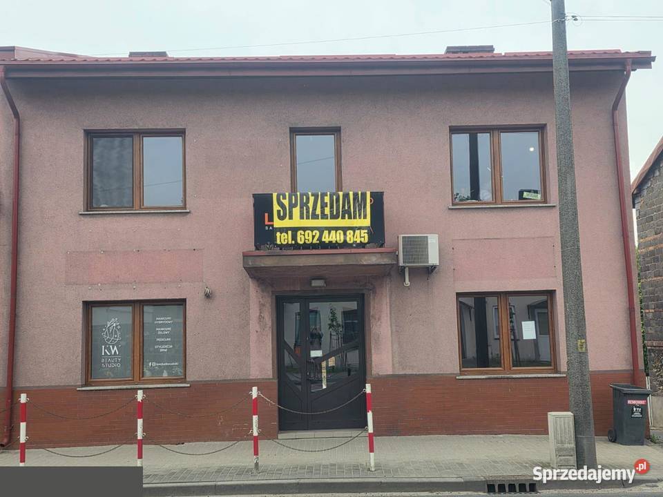 Lokal usługowy z parkingiem i klimatyzacją 262 m
