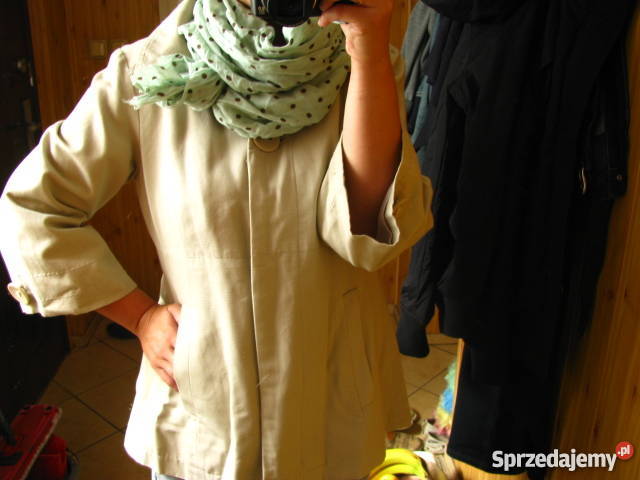 Beżowy płaszcz babydoll ZARA Vila Mango Promod Poznań