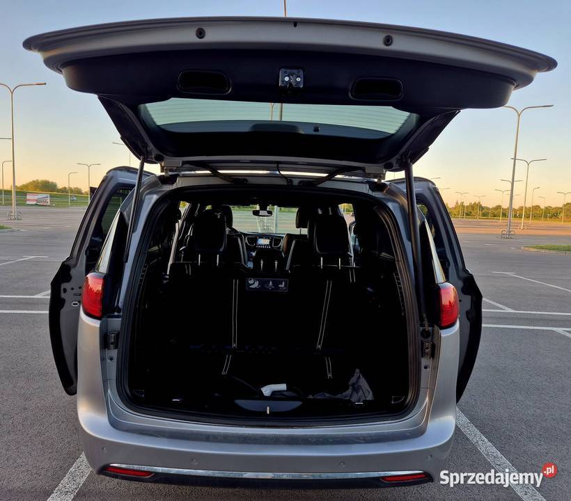 Sprzedam chrysler pacyfika touring L sprzedam