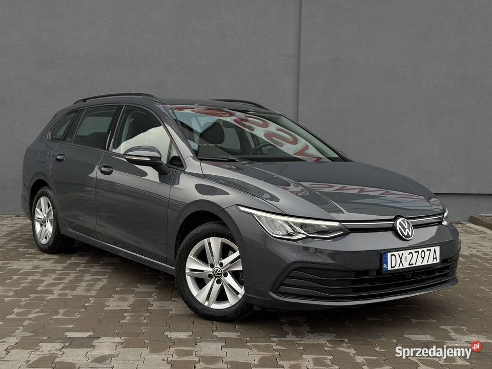 Volkswagen Golf VIII 15 eTsi