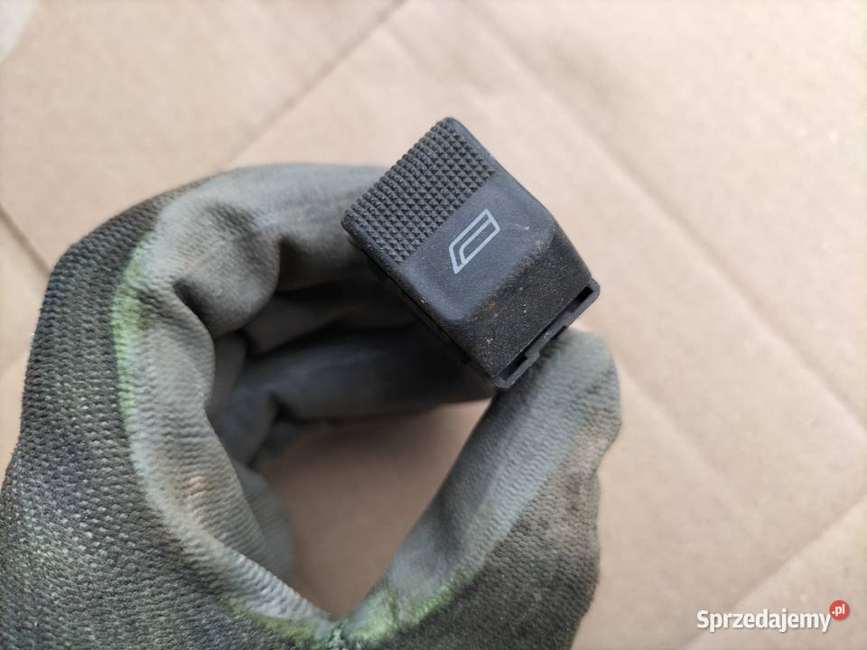 AUDI A4B5 A4 B5 4D0959855 WŁĄCZNIK PANEL Kamień-Kolonia