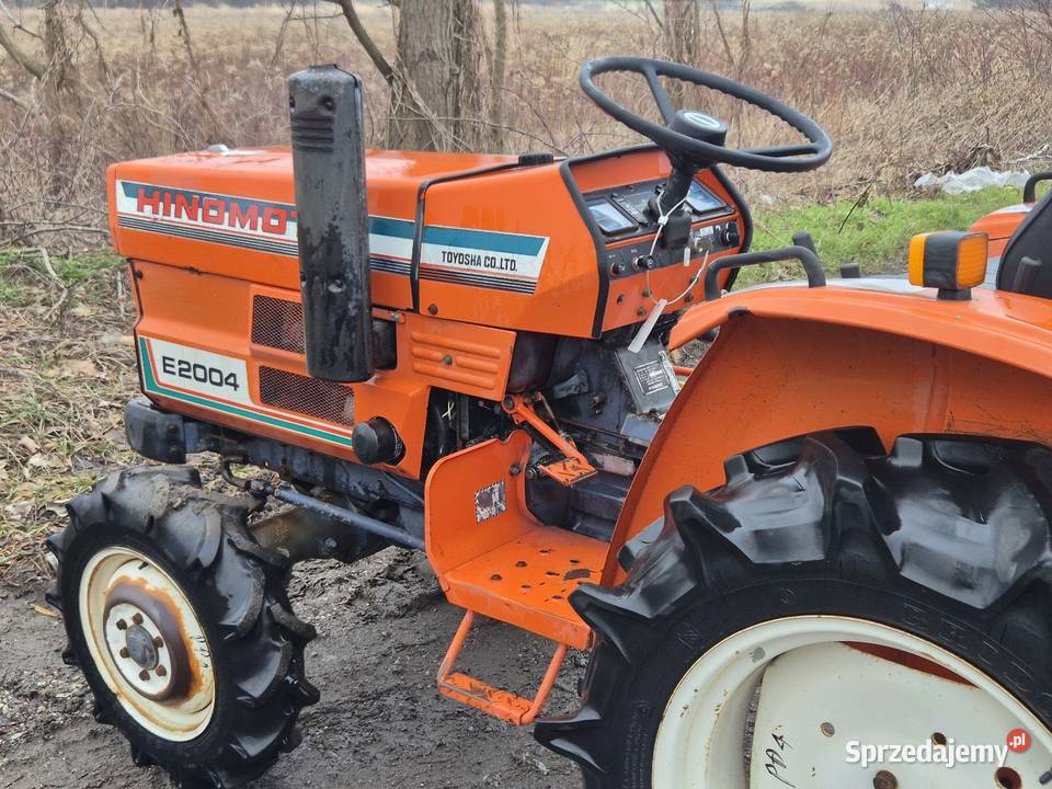 Traktorek traktor HINOMOTO E2004D 20 44 Skrzynia biegów Manualna Pozostałe dolnośląskie Małuszyn