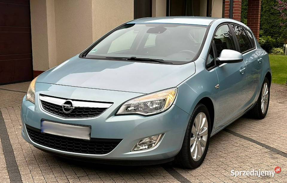 Opel Astra Opel Astra J 16i 115 MPI 5Drzwi Ładna dolnośląskie Wrocław