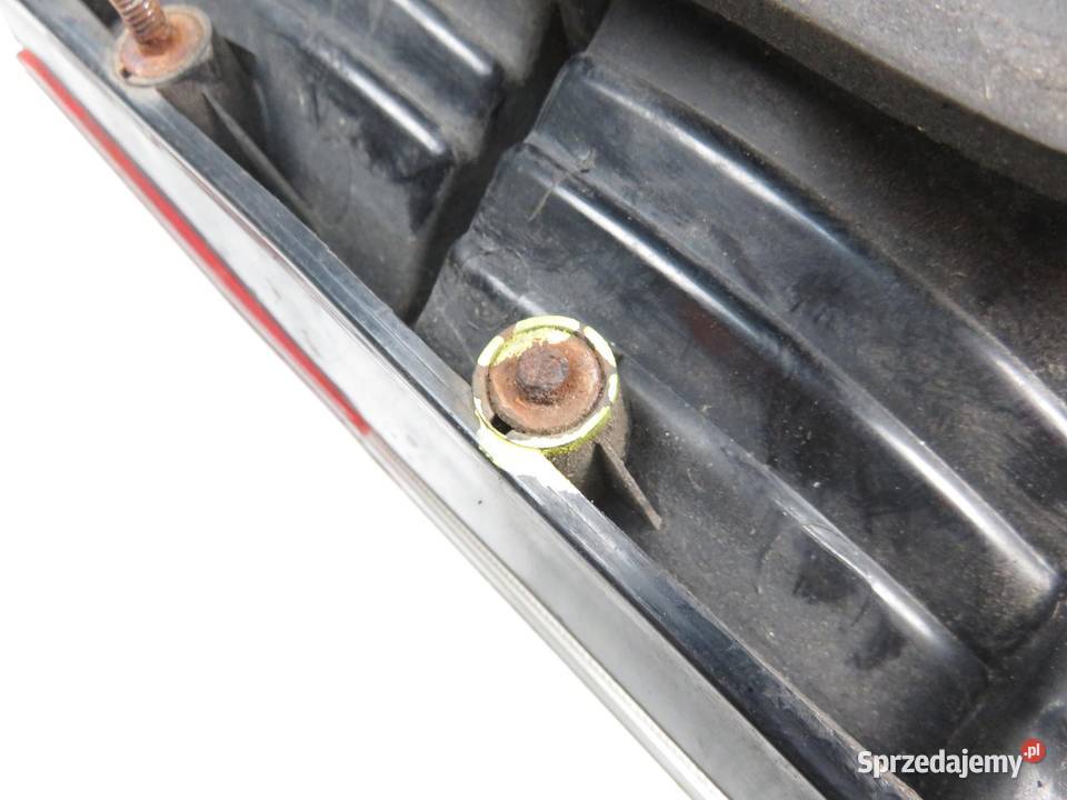 LAMPA LEWA TYLNA KLAPA HYUNDAI H100