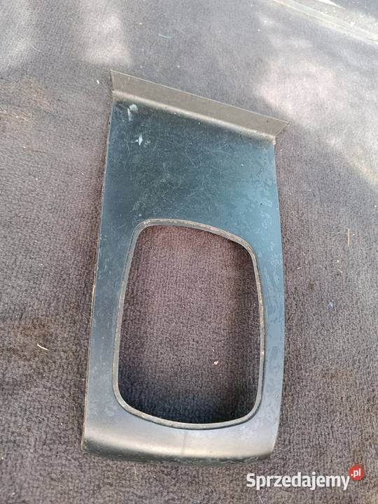 Osłona Lewarka Zmiany Biegów 8D0 864 261 E Audi sprzedam
