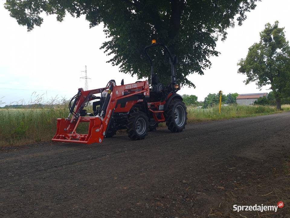 TAFE 6028 244 4X4 miniciągnik traktorek tur prow Kraków sprzedam