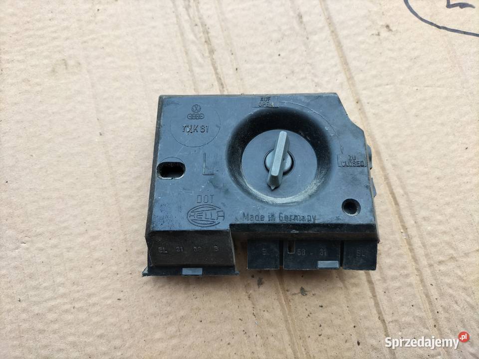 AUDI 80 B3 B4 80B3 80B4 WKŁAD LAMPY TYŁ LEWY Kamień-Kolonia