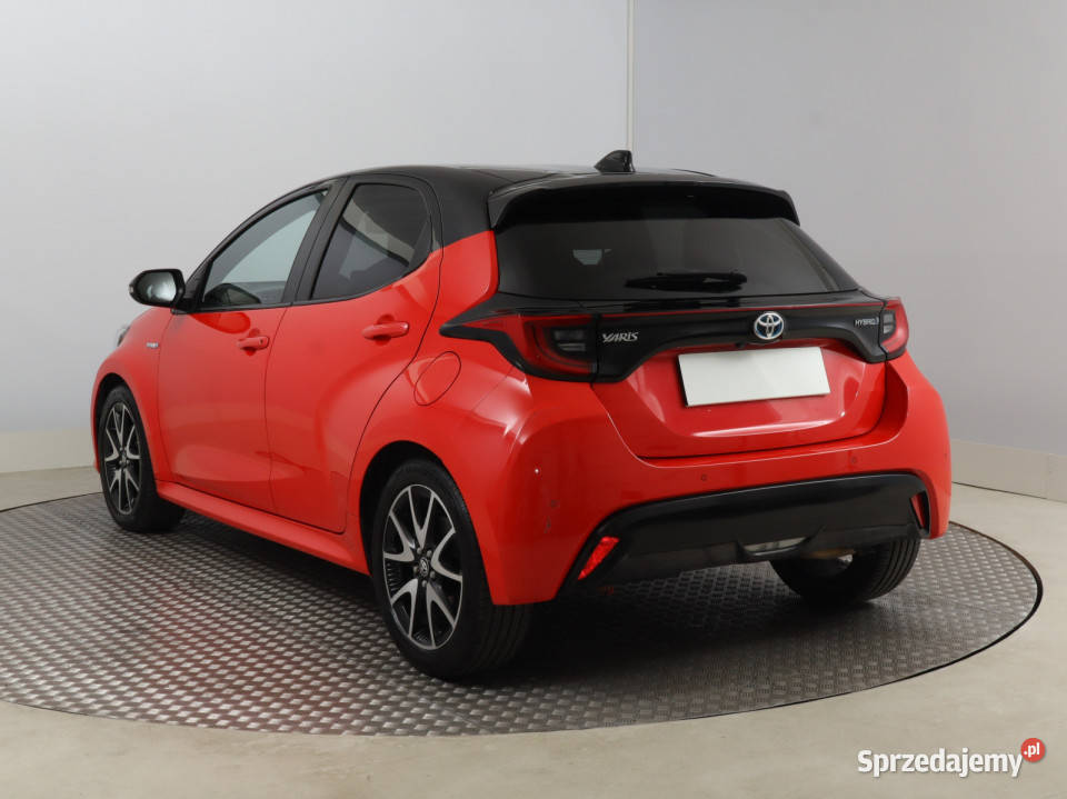 Toyota Yaris 15 Hybrid Bielany Wrocławskie