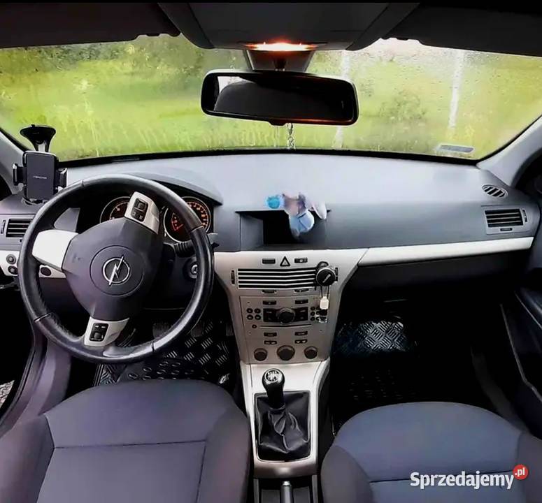 opel astra h 17 isuzu ecotec serwisowana hak Bolesławiec