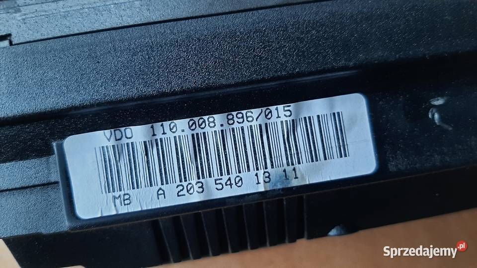 licznik mercedes c w203 automat A2035401311 Dębno
