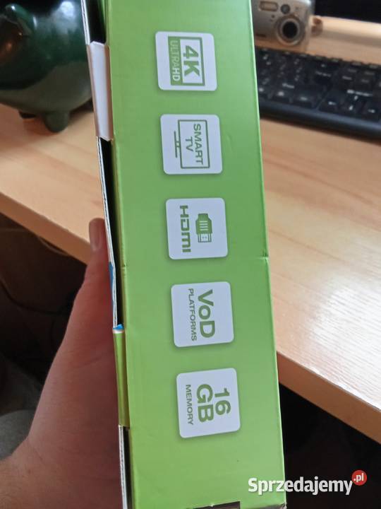 BOX TV używany 2 miesiące android 14 2gb 16gb