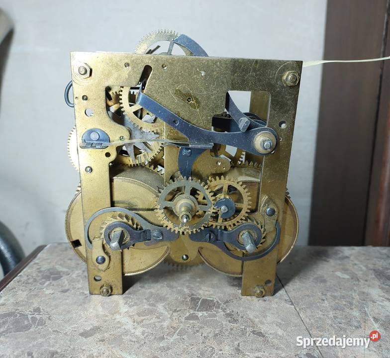 700 Mechanizm starego zegara ściennego Junghans Tczew