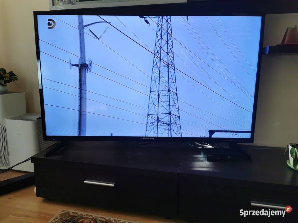 Sprzedam telewizor Blaupunkt 49 LED TV sprzedam