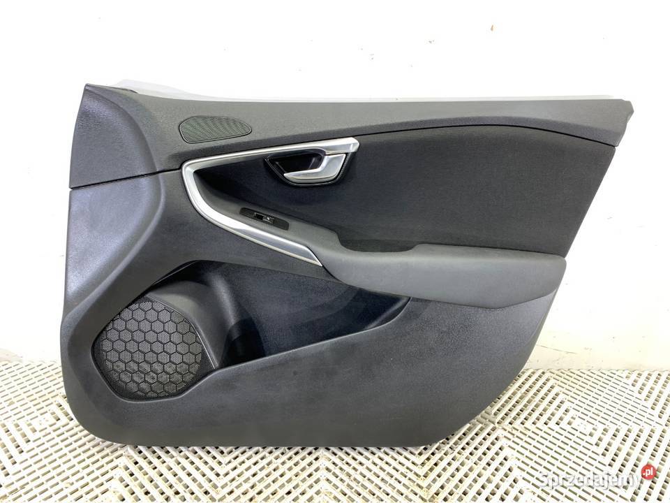 BOCZEK DRZWI PRAWY PRZÓD VOLVO V40 Hatchback sprzedam