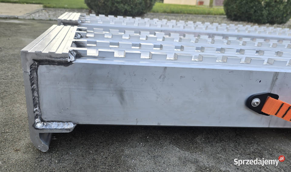 Najazdy aluminiowe 32 tony 4000x380x90mm Lubanie