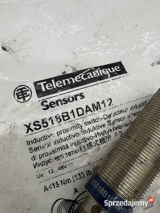 Telemecanique XS518B1DAM12 Czujnik indukcyjny