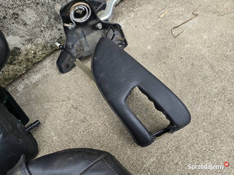 Subaru Outback IV BR fotel kanapa tył tylna osobowe Legnica sprzedam
