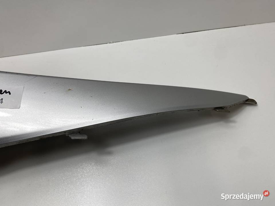 SUZUKI SIXTEEN UX125 OWIEWKA BOCZEK LEWY OGON Plastiki Siedlce