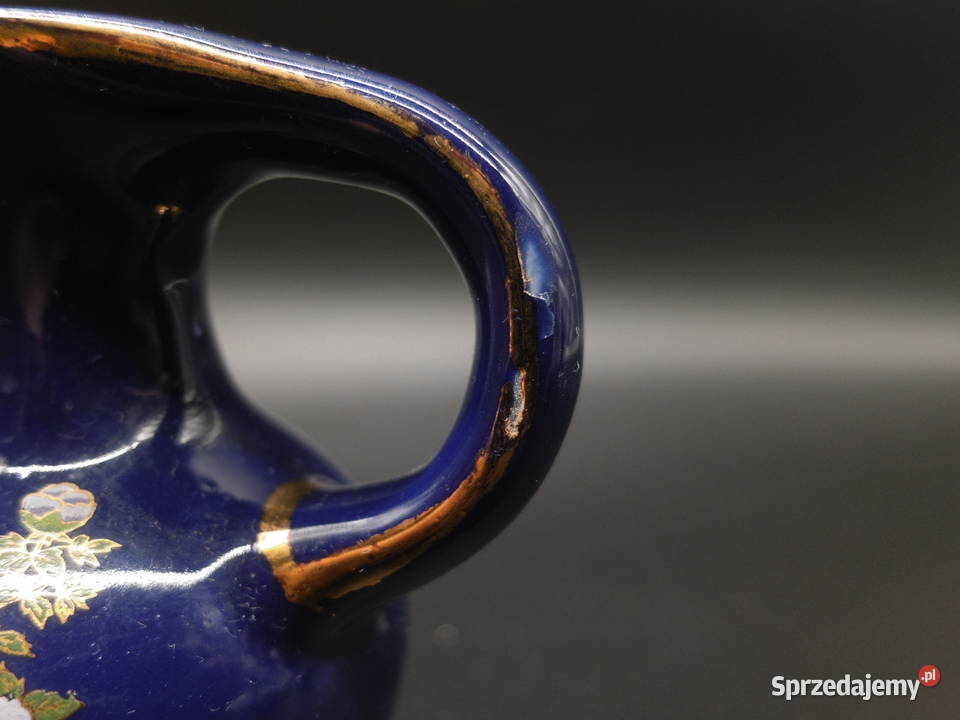 Porcelanowy wazonwazonik kobaltowy Raszków