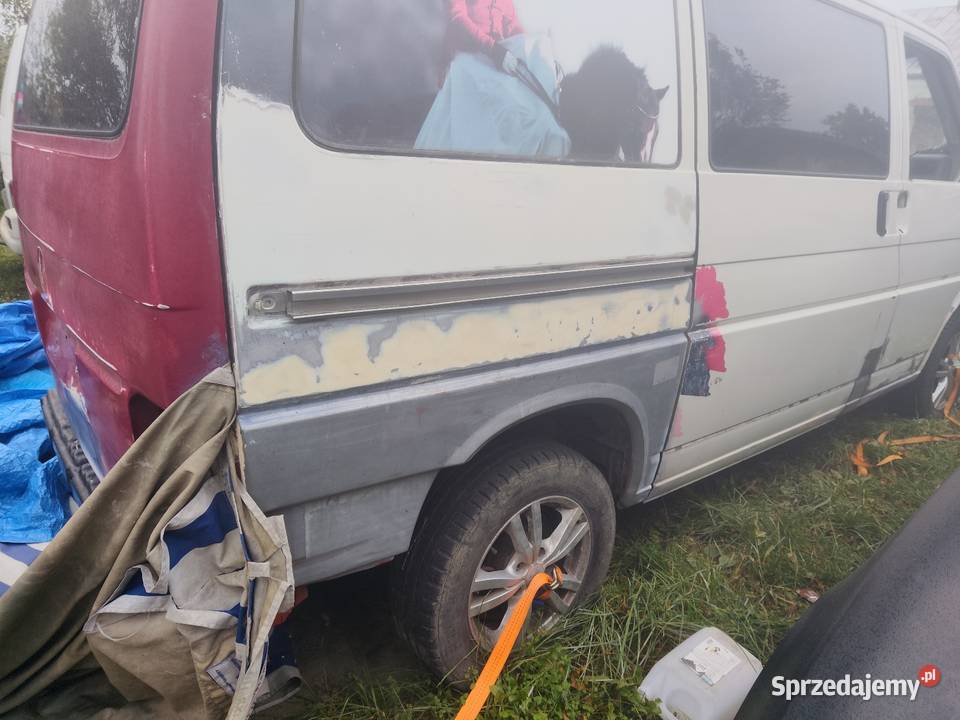 Transporter T4 2002r 25 furgon Wszeliwy