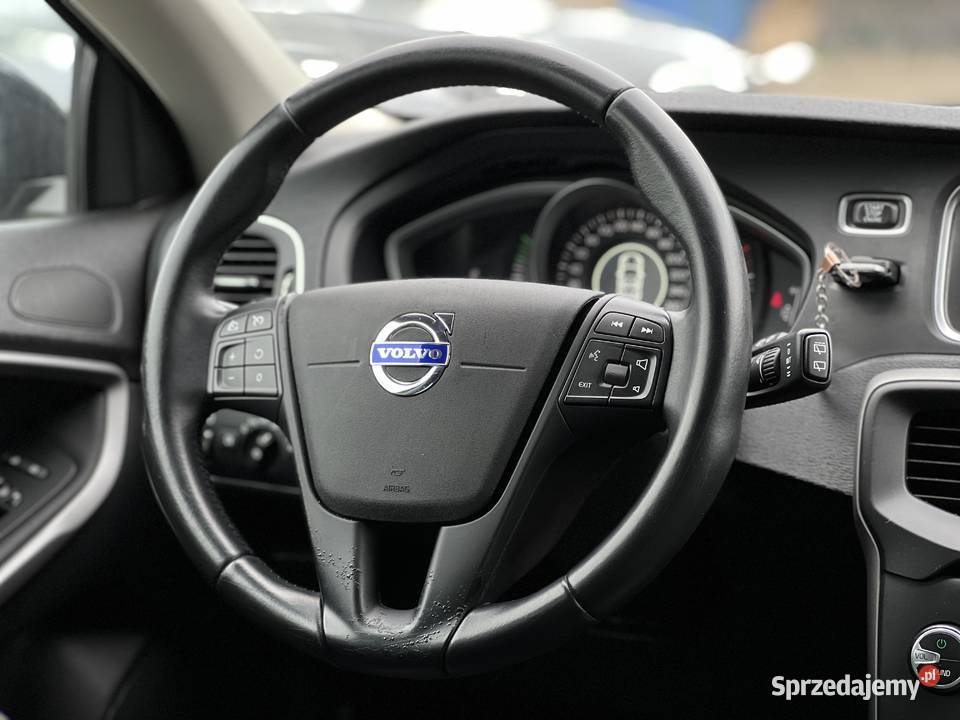 Volvo V40 2016 mazowieckie Warszawa