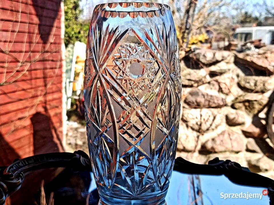 Śliczny wazon kryształowy Porcelana i szkło Porcelana i szkło