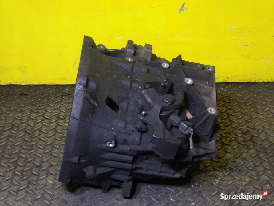 FORD TRANSIT CONNECT 16 TDCI 16r 116 skrzynia osobowe Suków