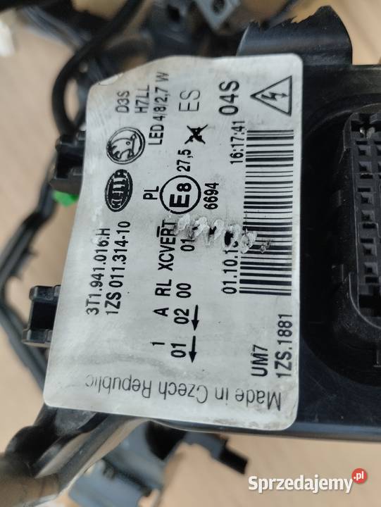 Wkład lampy Xenon Skoda Superb Światła do jazdy dziennej DRL Koło